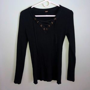 Poof ribbed black lace up v-neck long sleeve